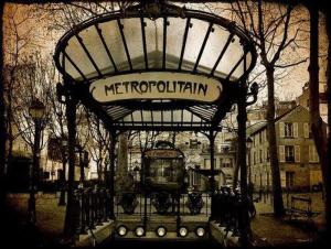 Je me demande si ce n'est pas l'accès à la station Abbesses.