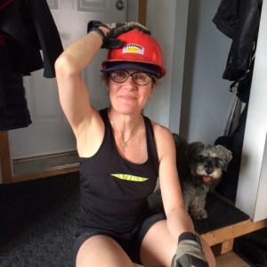 Nicky et sa maîtresse, apparaissant sur une photo prise par le maître.