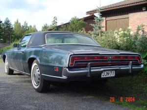 La Thunderbird de papa ressemblait peut-être à celle-ci.