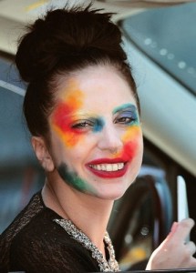 Smile-GaGz-monsterka-and-leonchii-35291491-358-500