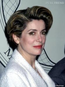 933677-debut-des-annees-90-elle-sacrifie-sa-580x0-3